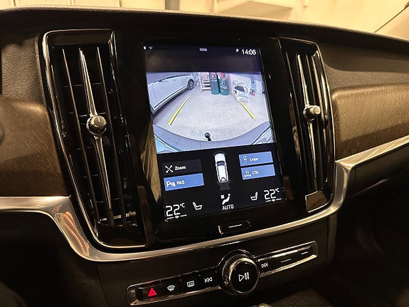 Volvo V90 Cross Country 26 of 30