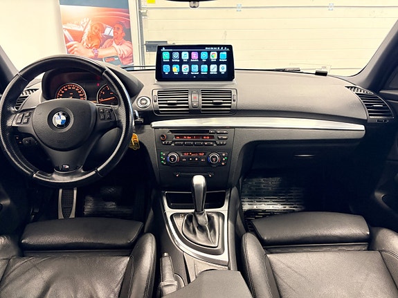 BMW 120i 23 of 30