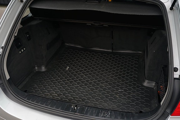 BMW 325i 12 of 18