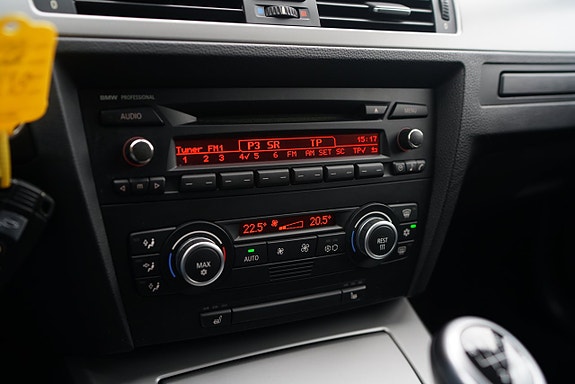 BMW 325i 14 of 18