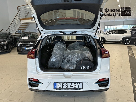 Kia e-Niro 14 of 14
