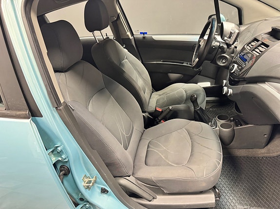 Chevrolet Spark 8 of 9