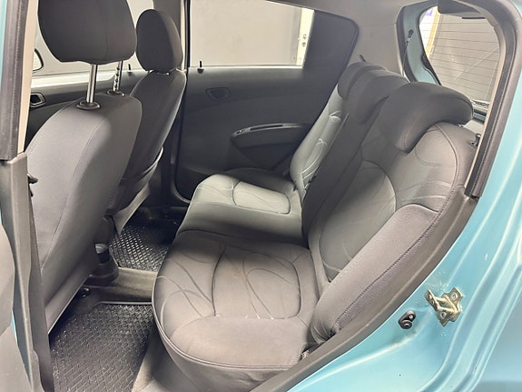 Chevrolet Spark 5 of 9