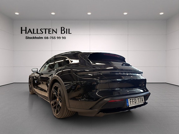 Porsche Taycan 5 of 29