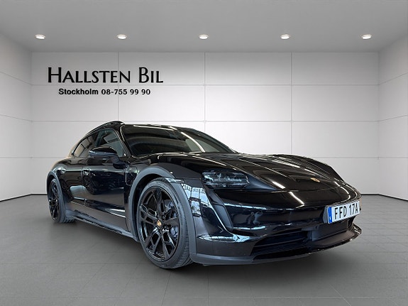 Porsche Taycan 4 of 29