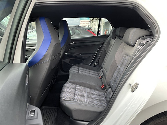 Volkswagen Golf I 14 of 14