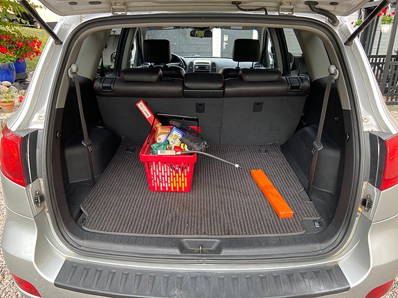 Hyundai Santa Fe 9 of 9