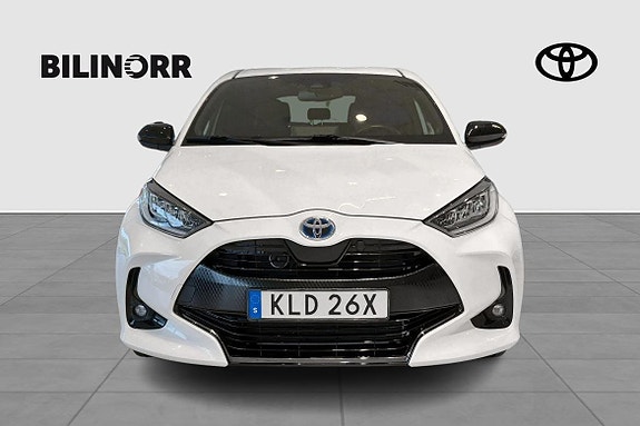 Toyota Yaris 5 of 11