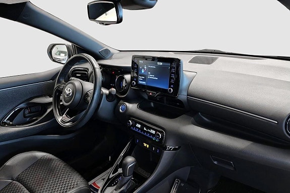 Toyota Yaris 6 of 11