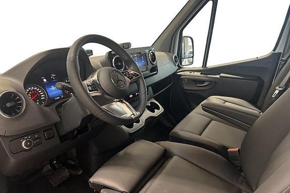 Mercedes-Benz Sprinter 317 18 of 19