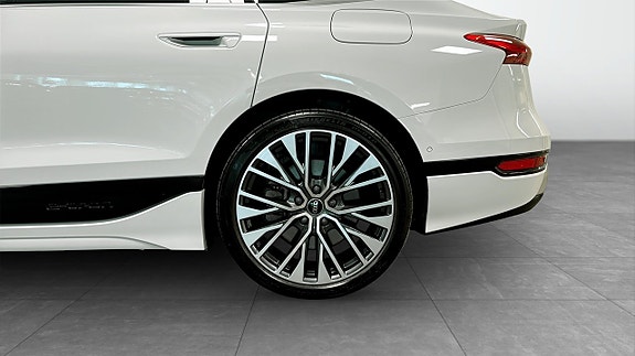 Audi A6 6 of 22