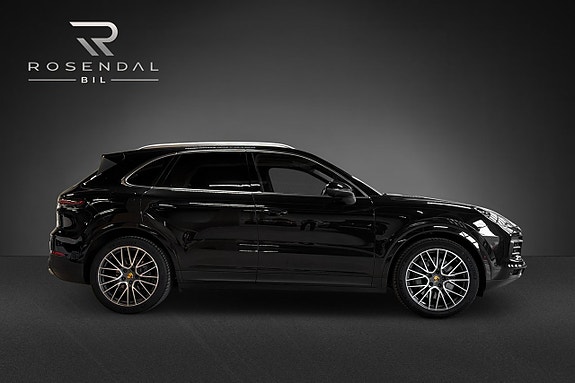 Porsche Cayenne S 3 of 16