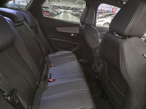 Peugeot 3008 5 of 10