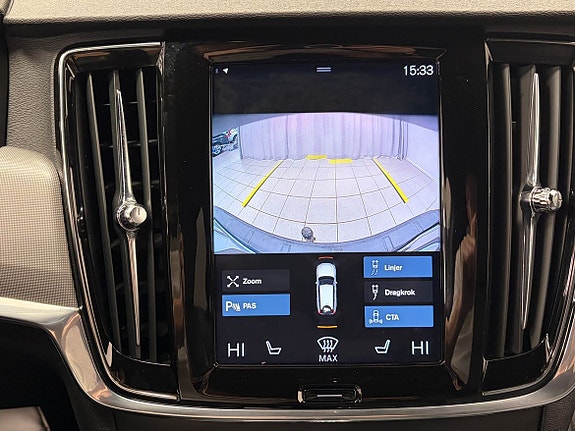 Volvo V90 Cross Country 13 of 21