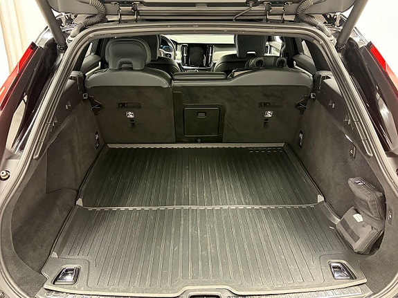 Volvo V90 Cross Country 19 of 21