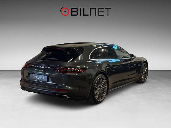 Porsche Panamera 4 2 of 22