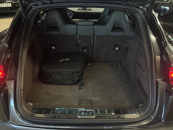 Porsche Panamera 4 12 of 22