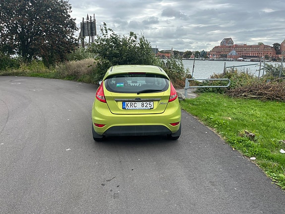 Ford Fiesta 6 of 16