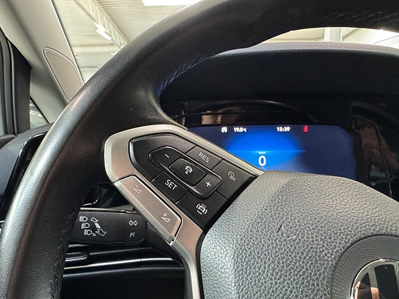 Volkswagen Golf Alltrack 16 of 16