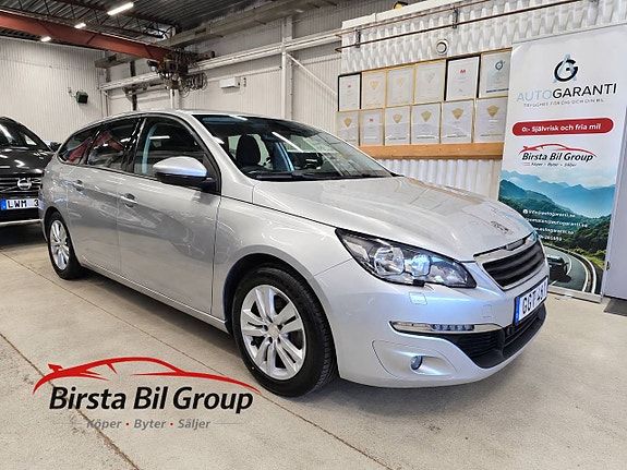 Peugeot 308 SW 7 of 26