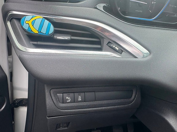 Peugeot 208 11 of 22