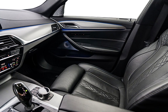 BMW M550i 18 of 30