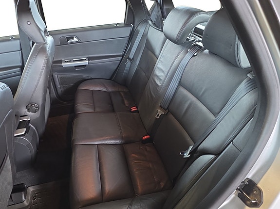 Volvo V50 9 of 15