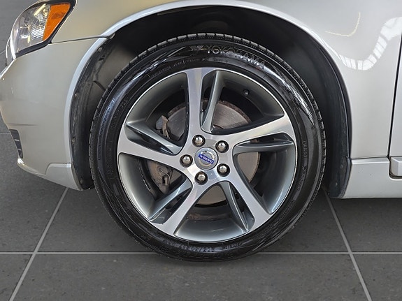 Volvo V50 12 of 15