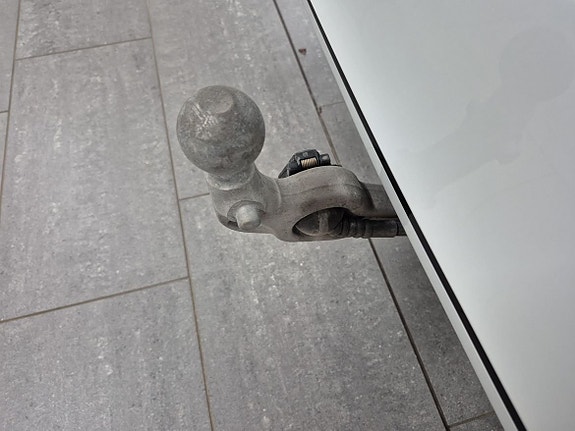Volvo V90 11 of 13