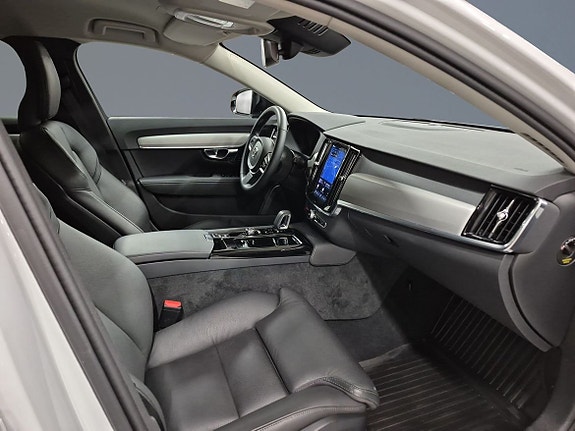 Volvo V90 7 of 13
