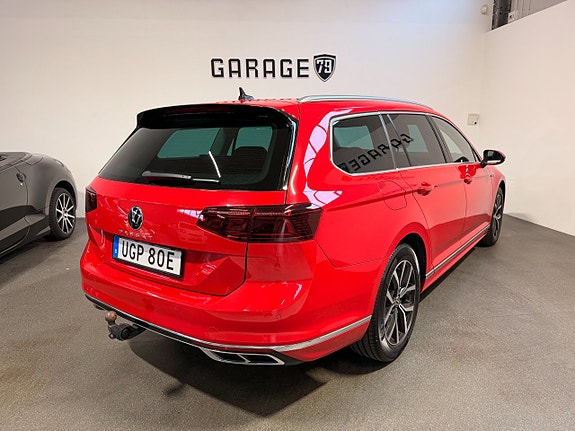 Volkswagen Passat 9 of 24