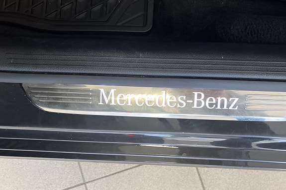 Mercedes-Benz E300 20 of 21