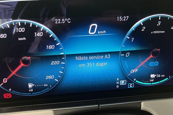 Mercedes-Benz E300 15 of 21