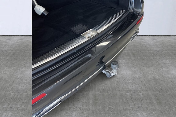 Mercedes-Benz E300 19 of 21