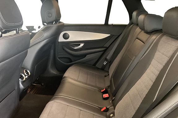 Mercedes-Benz E300 14 of 21