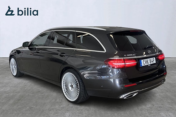 Mercedes-Benz E300 3 of 21