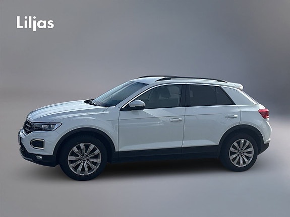 Volkswagen T-Roc 3 of 8