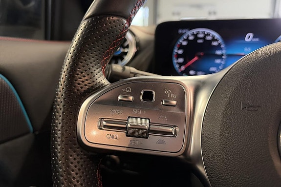Mercedes-Benz EQA250 13 of 22