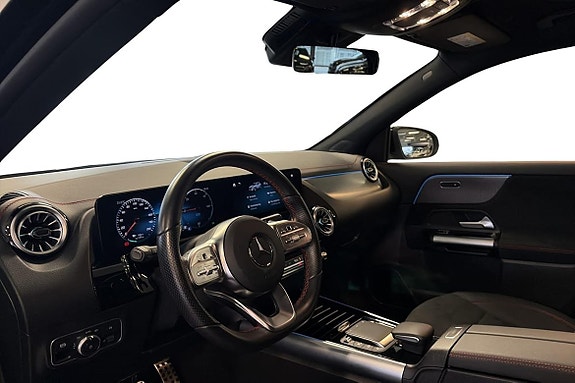 Mercedes-Benz EQA250 10 of 22