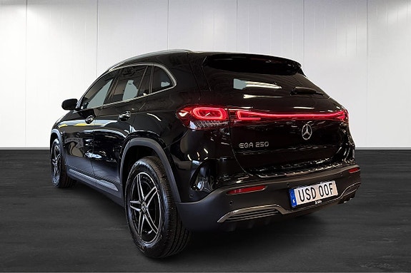 Mercedes-Benz EQA250 4 of 22