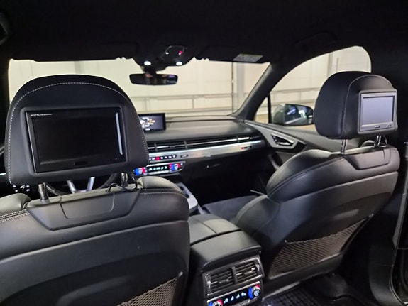 Audi Q7 17 of 28