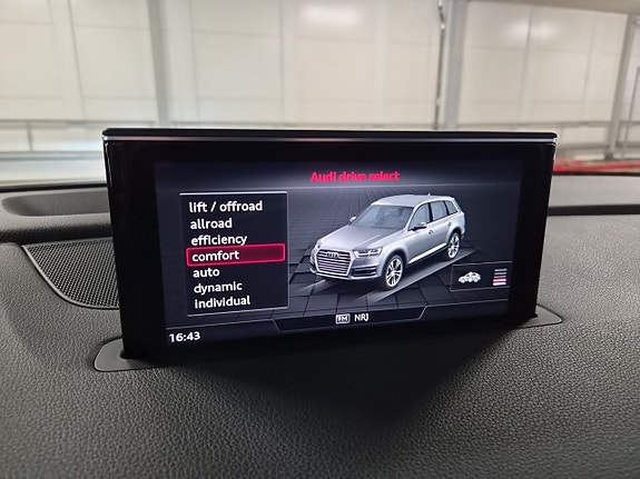 Audi Q7 24 of 28