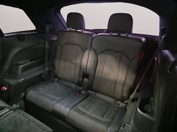 Audi Q7 16 of 28
