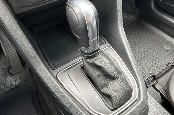 Volkswagen Caddy 17 of 20