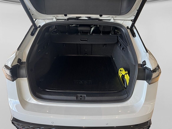 Volkswagen ID.7 5 of 13