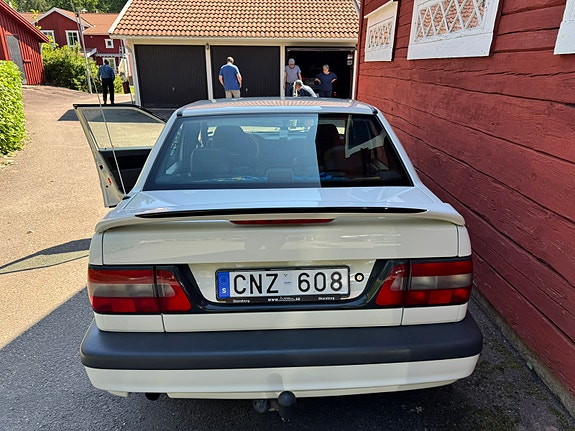 Volvo 850 5 of 15