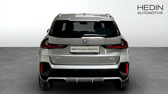BMW X1 7 of 12