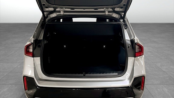BMW X1 10 of 12