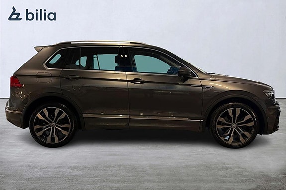 Volkswagen Tiguan 5 of 23