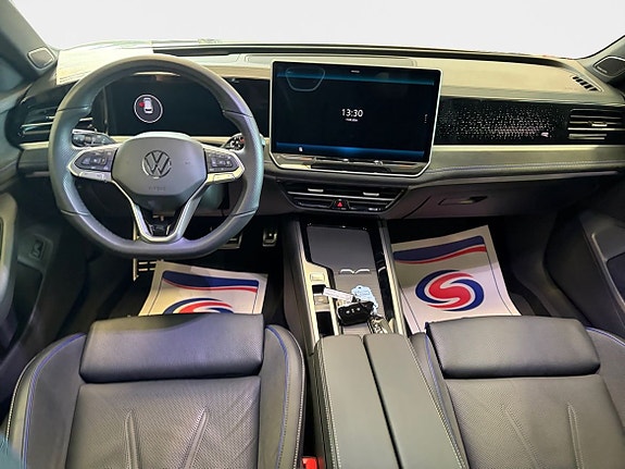 Volkswagen Passat 10 of 15